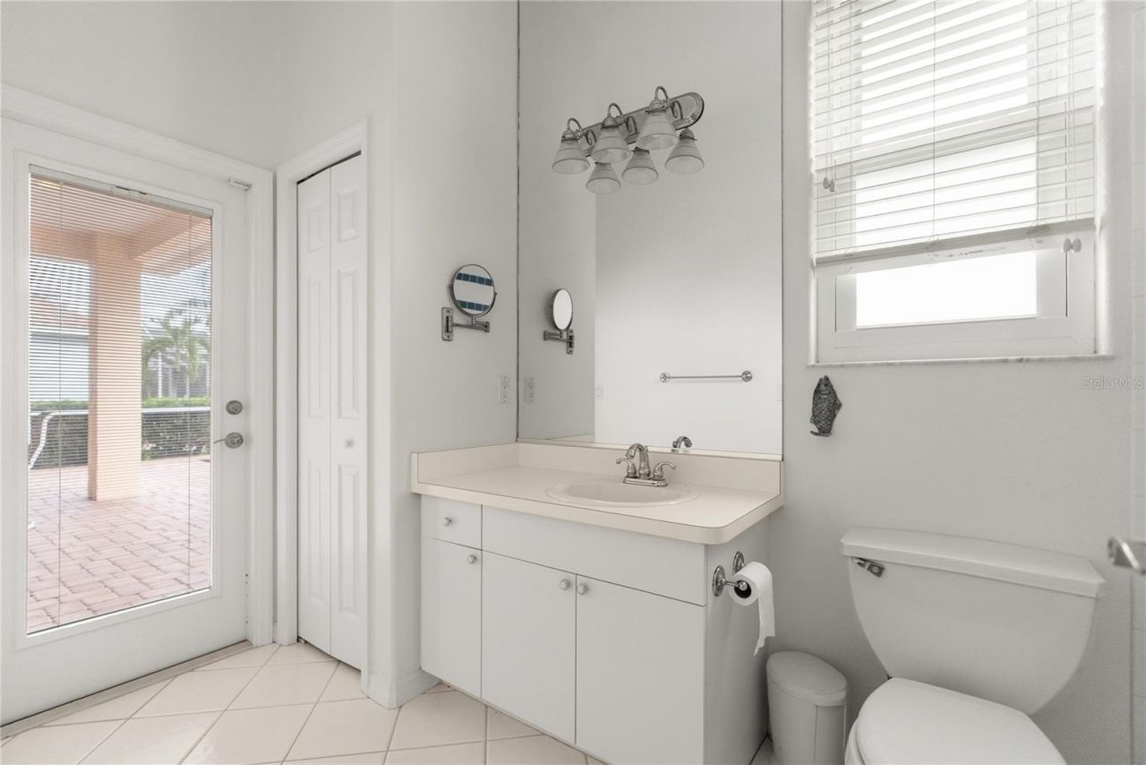 4616 Blue Marlin Drive, Bradenton, FL 34208 Photo