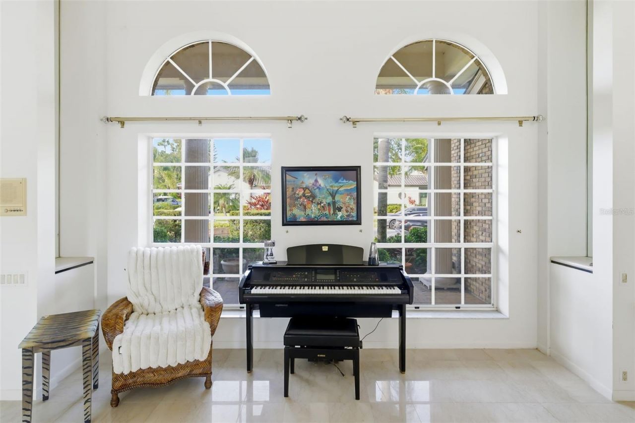 4149 Escondito Circle, Sarasota, FL 34238 Photo