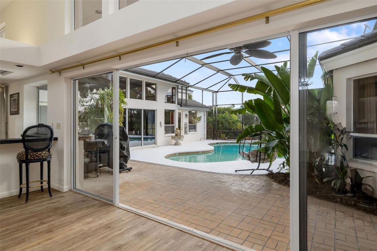 4149 Escondito Circle, Sarasota, FL 34238 Photo