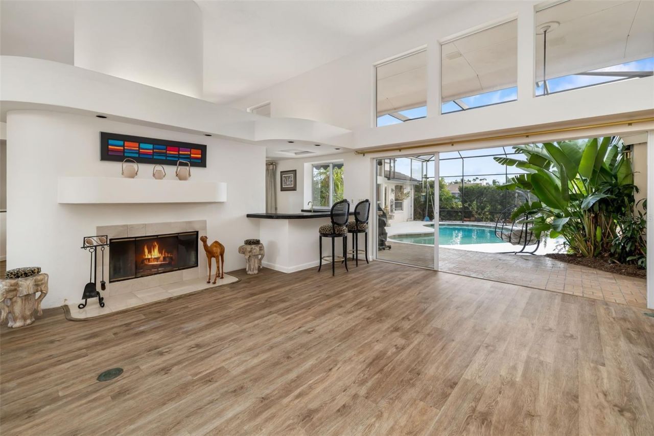 4149 Escondito Circle, Sarasota, FL 34238 Photo