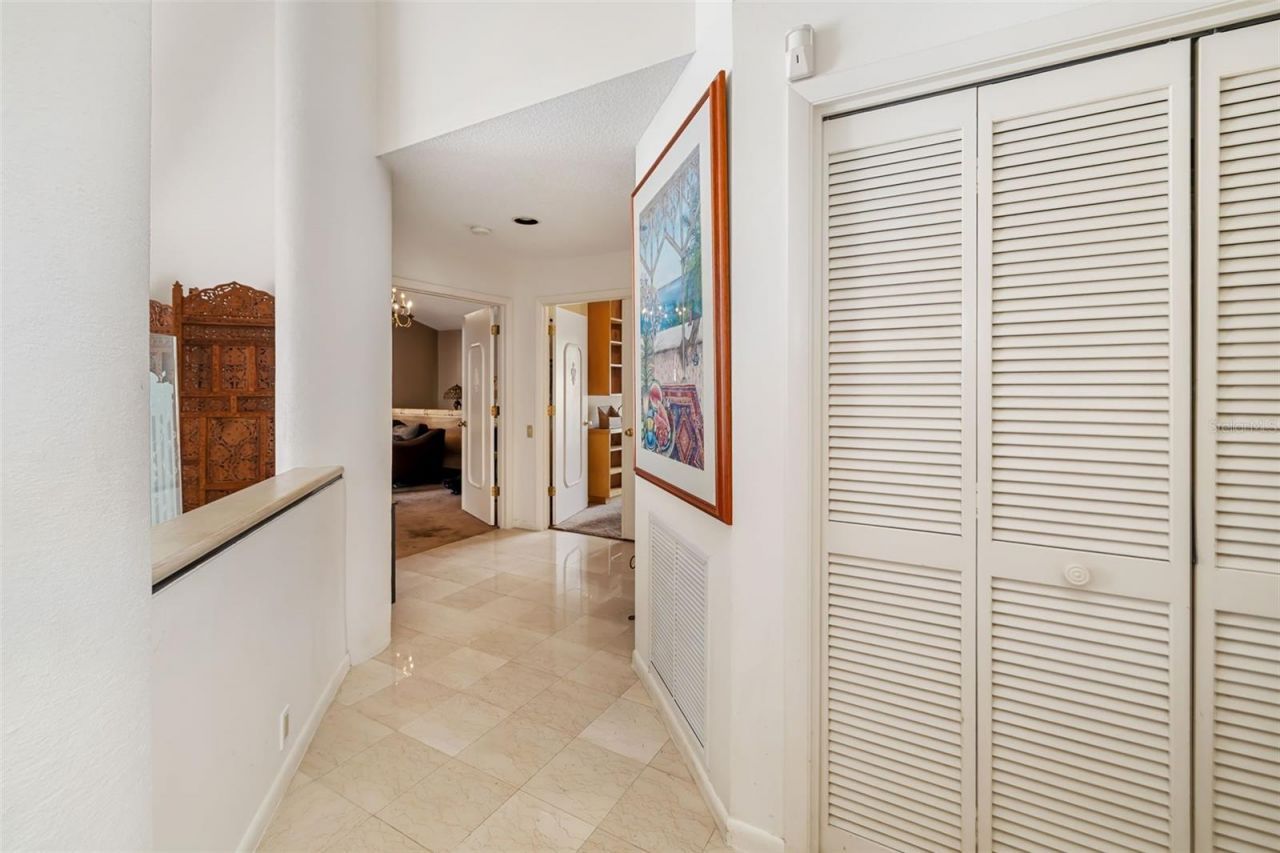 4149 Escondito Circle, Sarasota, FL 34238 Photo