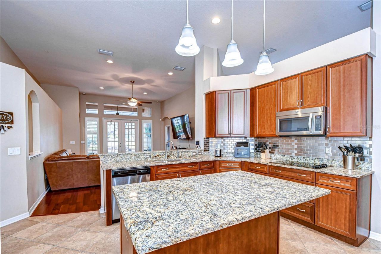 3406 Ranchdale Drive, Plant City, FL 33566 Photo