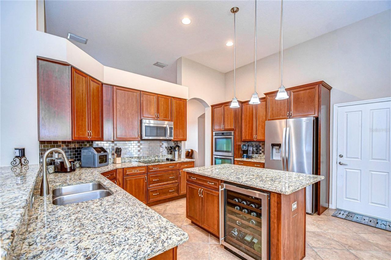 3406 Ranchdale Drive, Plant City, FL 33566 Photo