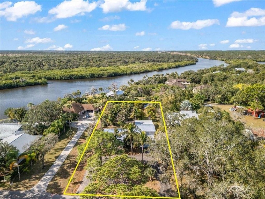 9670 Mockingbird, Micco, FL 32976 Photo