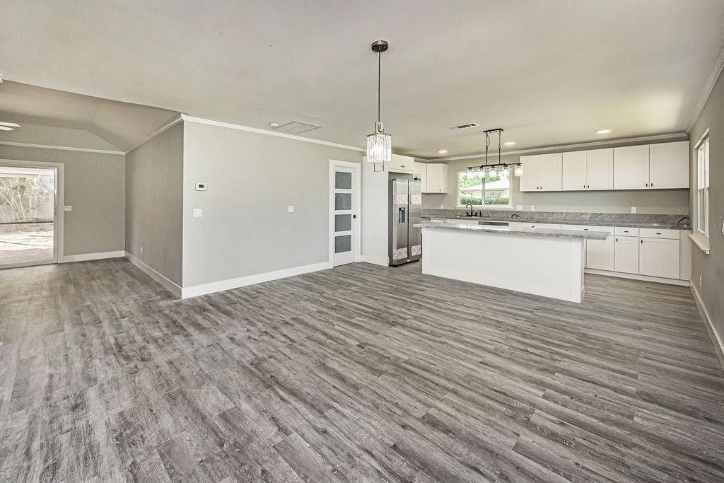 300 Riomar Drive, Port Saint Lucie, FL 34952 Photo