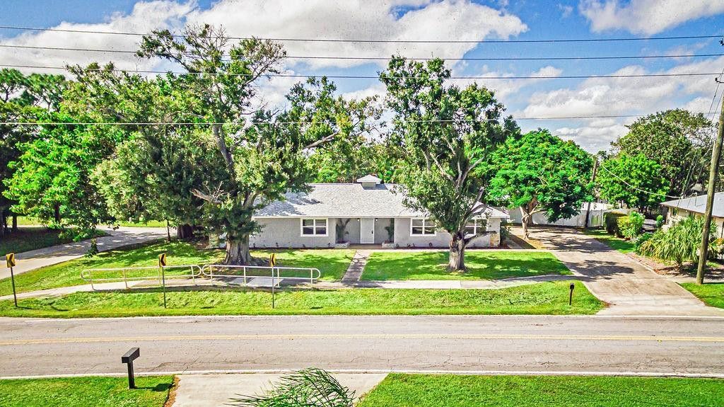 300 Riomar Drive, Port Saint Lucie, FL 34952 Photo