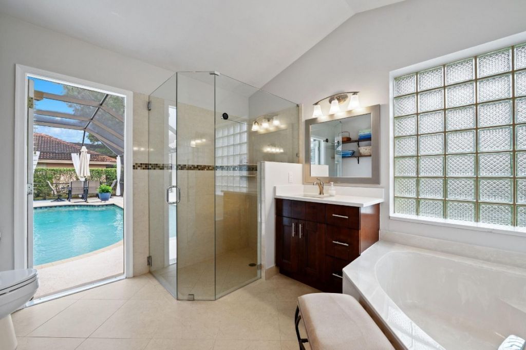 732 Crescent Way, Weston, FL 33326 Photo