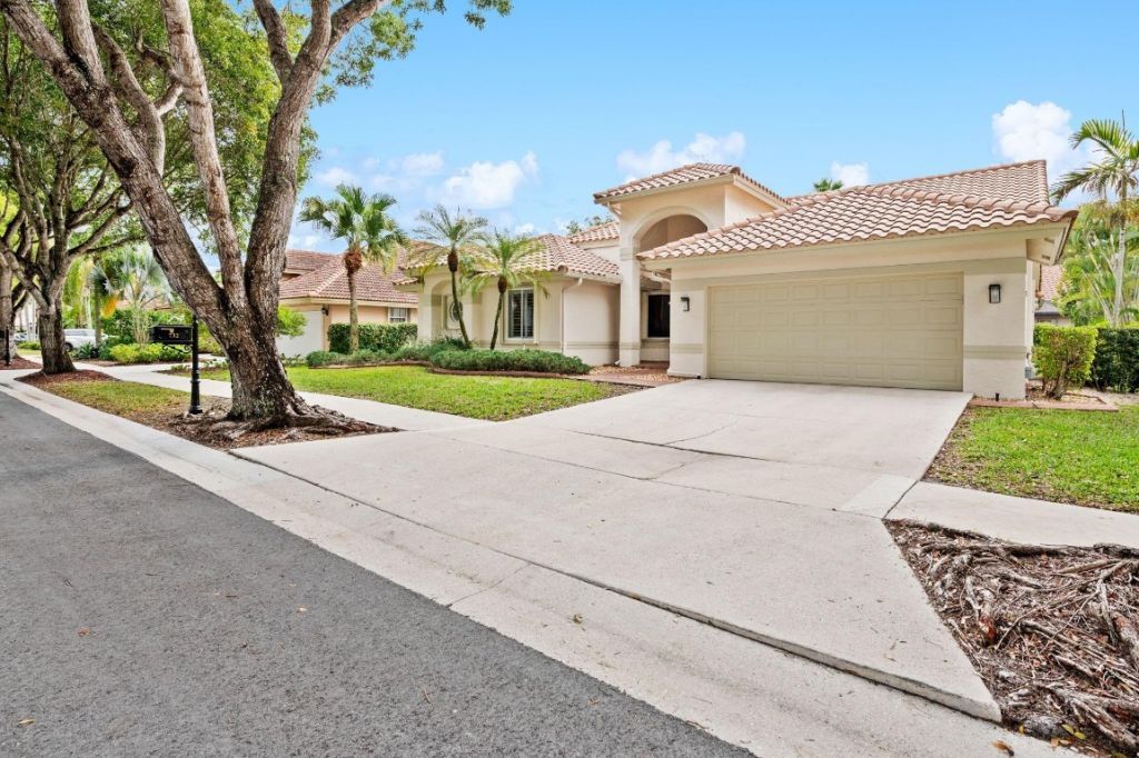 732 Crescent Way, Weston, FL 33326 Photo