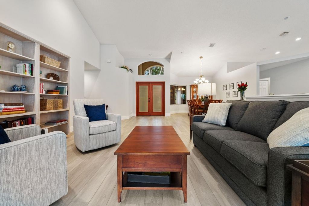 732 Crescent Way, Weston, FL 33326 Photo