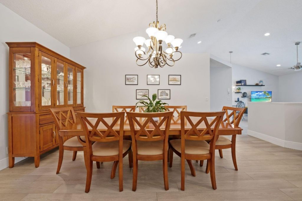 732 Crescent Way, Weston, FL 33326 Photo