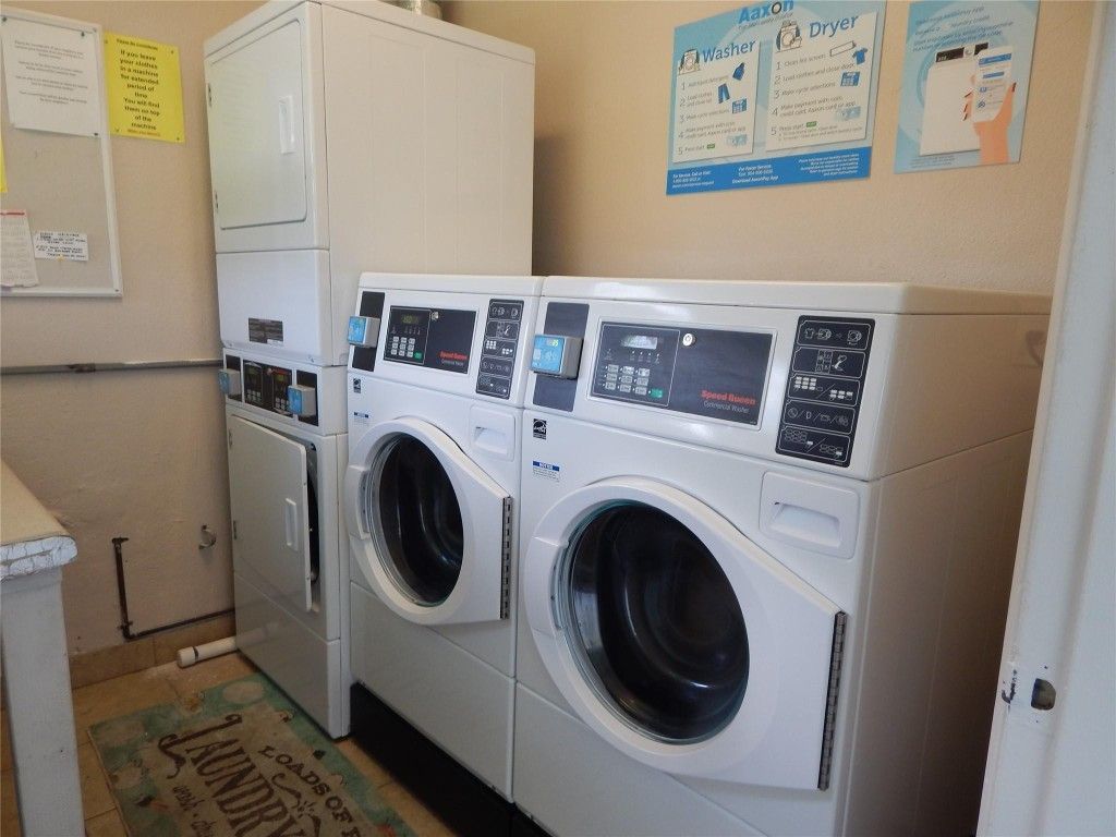 2453 NE 51st Street, Unit D-306, Fort Lauderdale, FL 33308 Photo