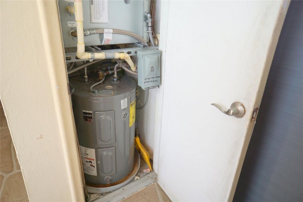 303 N Riverside Drive, Unit PH-4, Pompano Beach, FL 33062 Photo