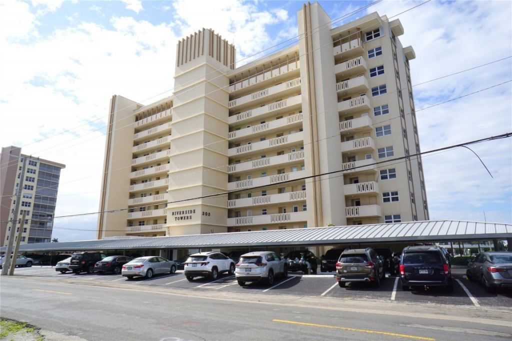 303 N Riverside Drive, Unit PH-4, Pompano Beach, FL 33062 Photo