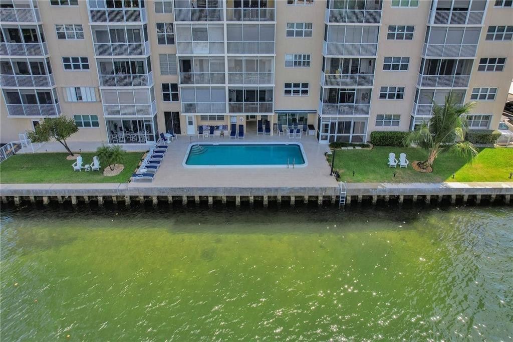 303 N Riverside Drive, Unit PH-4, Pompano Beach, FL 33062 Photo