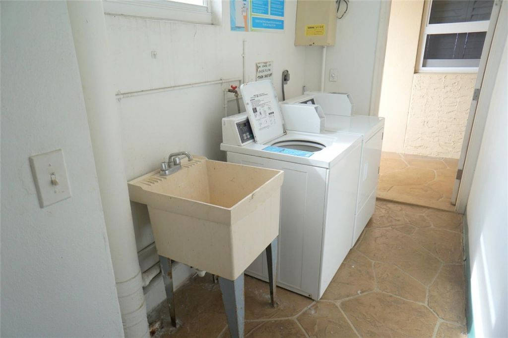 303 N Riverside Drive, Unit PH-4, Pompano Beach, FL 33062 Photo