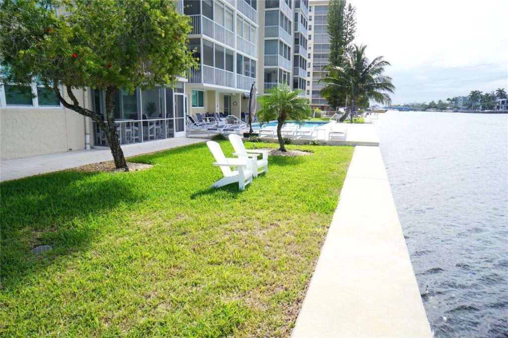 303 N Riverside Drive, Unit PH-4, Pompano Beach, FL 33062 Photo