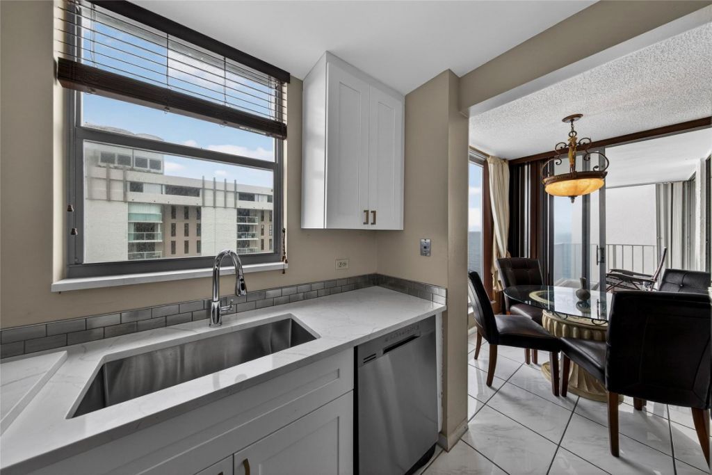 1010 S Ocean Boulevard, Unit 1711, Pompano Beach, FL 33062 Photo