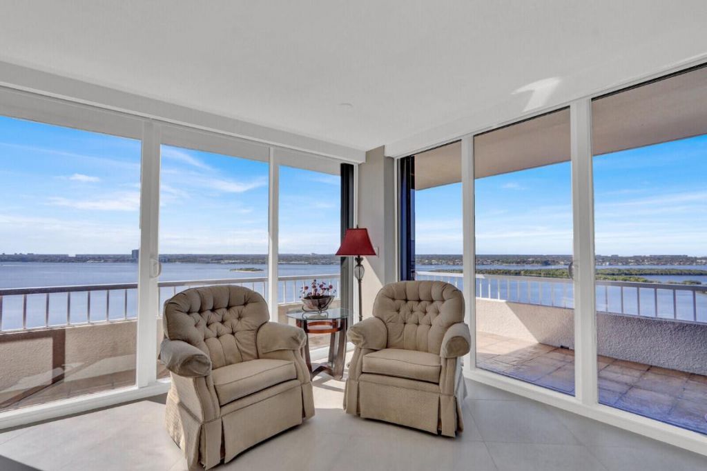 5510 N Ocean Drive, Unit 22d, Singer Island, FL 33404 Photo