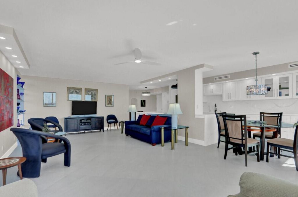 5510 N Ocean Drive, Unit 22d, Singer Island, FL 33404 Photo