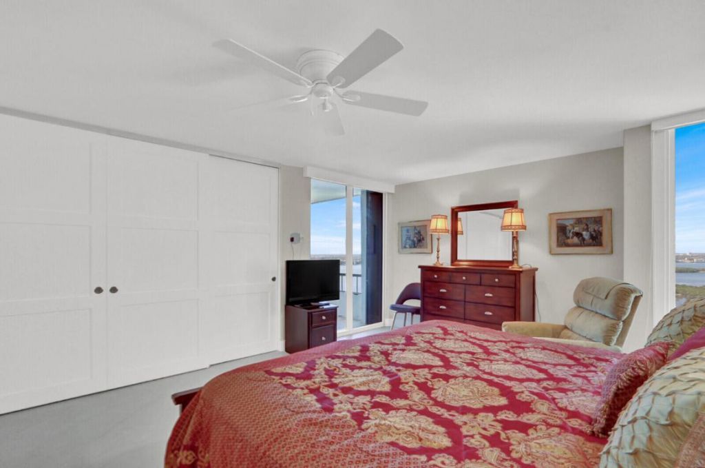 5510 N Ocean Drive, Unit 22d, Singer Island, FL 33404 Photo