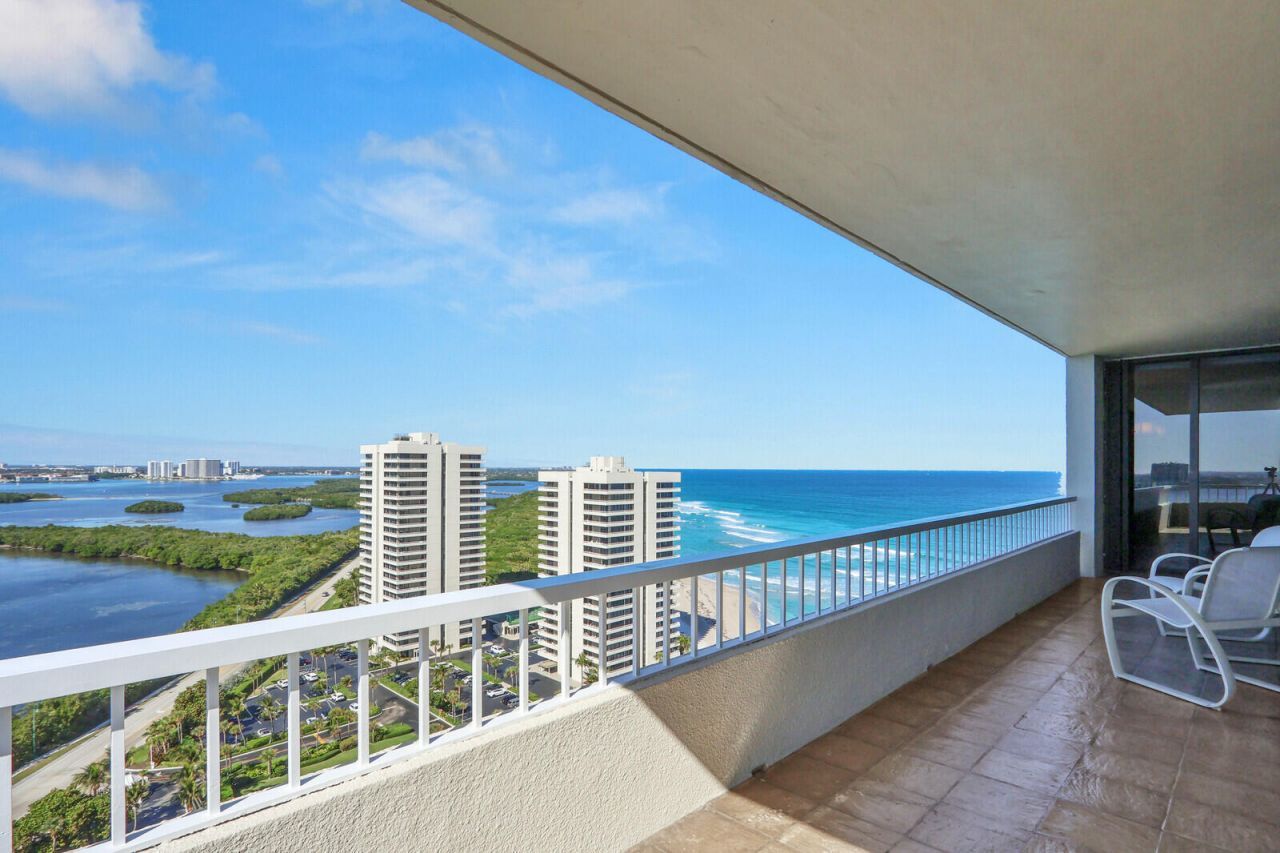 5510 N Ocean Drive, Unit 22d, Singer Island, FL 33404 Photo