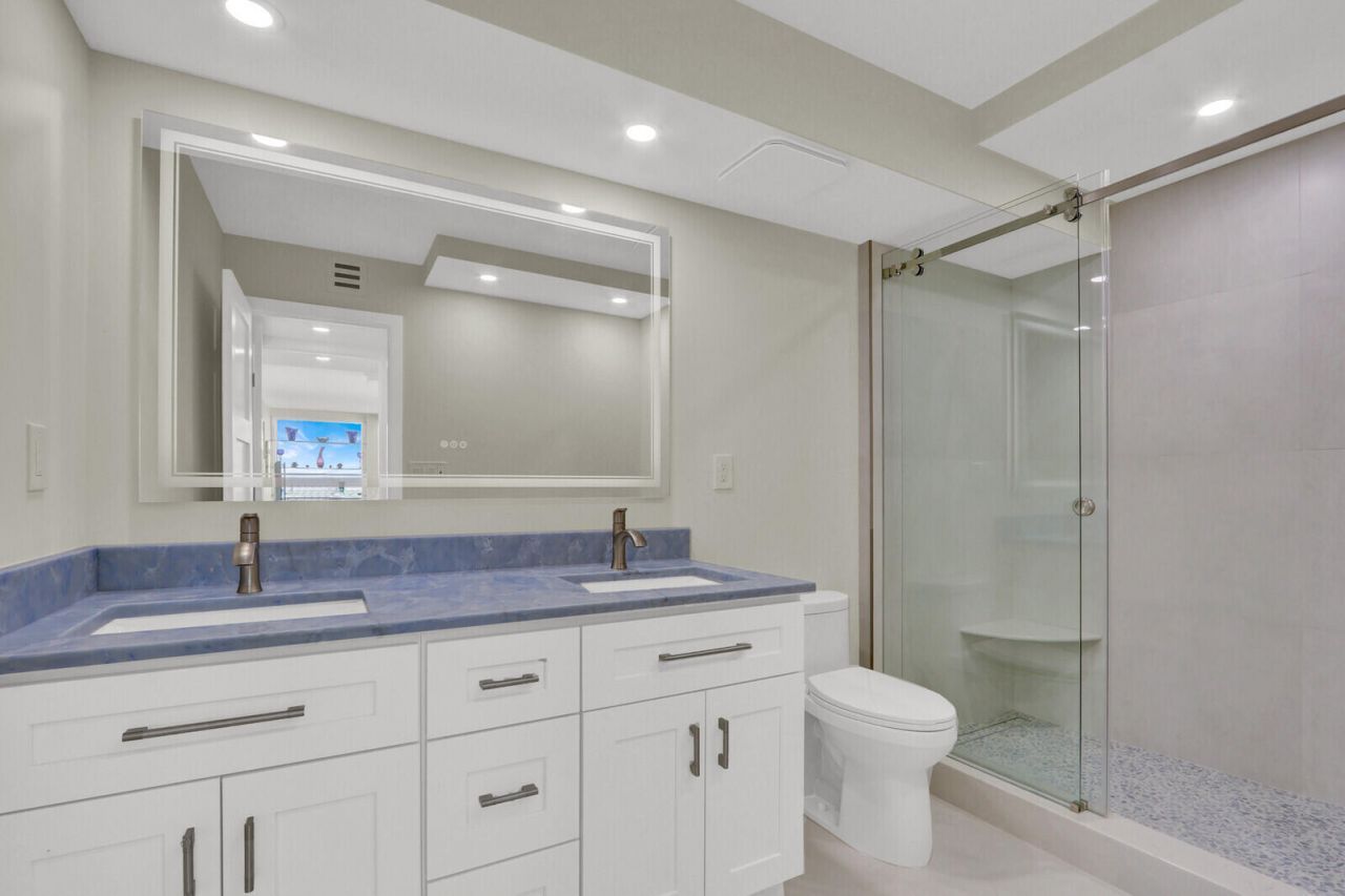 5510 N Ocean Drive, Unit 22d, Singer Island, FL 33404 Photo