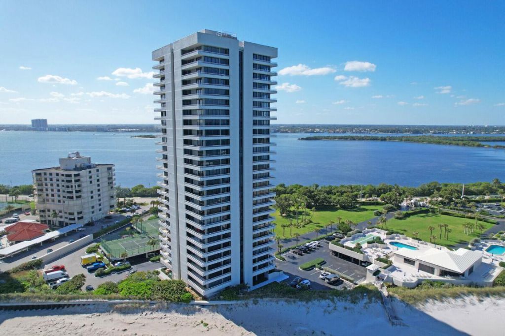 5510 N Ocean Drive, Unit 22d, Singer Island, FL 33404 Photo