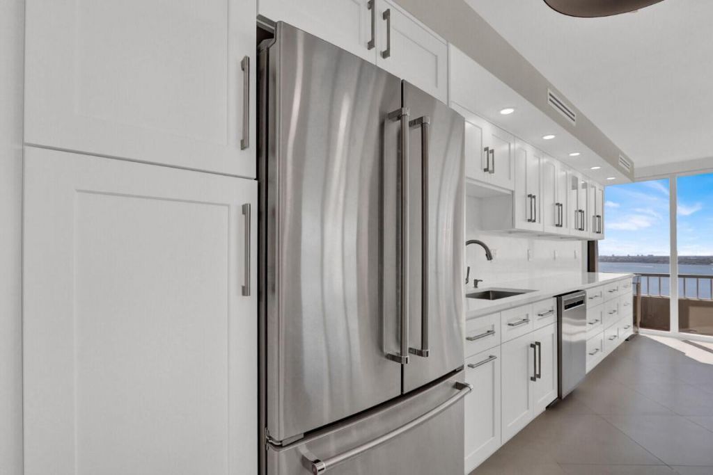 5510 N Ocean Drive, Unit 22d, Singer Island, FL 33404 Photo