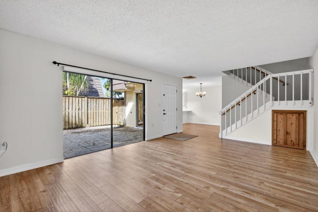 310 3rd Court, Palm Beach Gardens, FL 33410 Photo