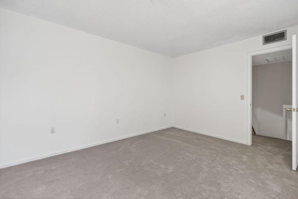 310 3rd Court, Palm Beach Gardens, FL 33410 Photo