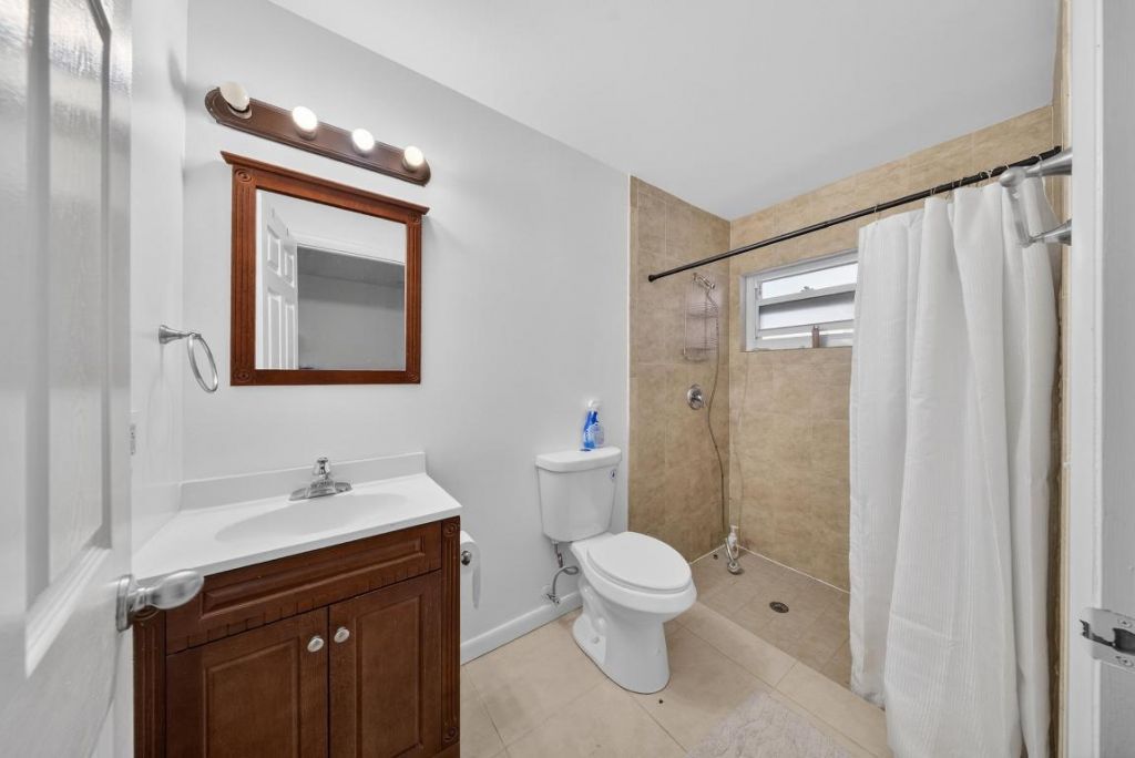 849 Camellia Drive, Royal Palm Beach, FL 33411 Photo