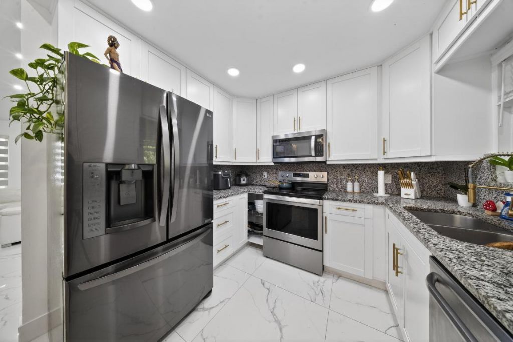 849 Camellia Drive, Royal Palm Beach, FL 33411 Photo