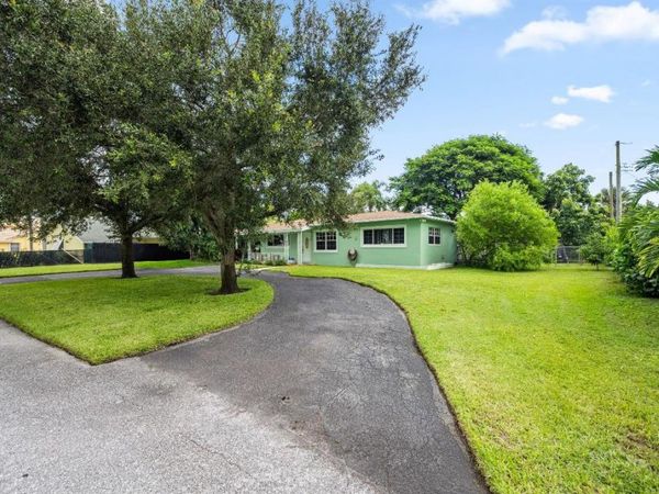 6400 Carambola Circle, West Palm Beach, FL 33406