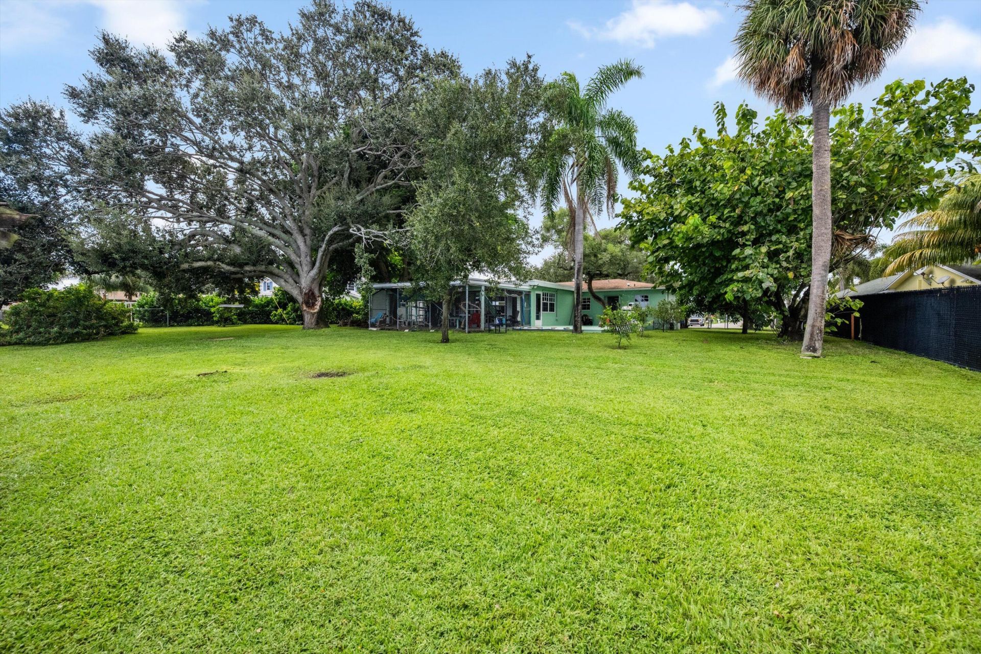 6400 Carambola Circle, West Palm Beach, FL 33406 Photo