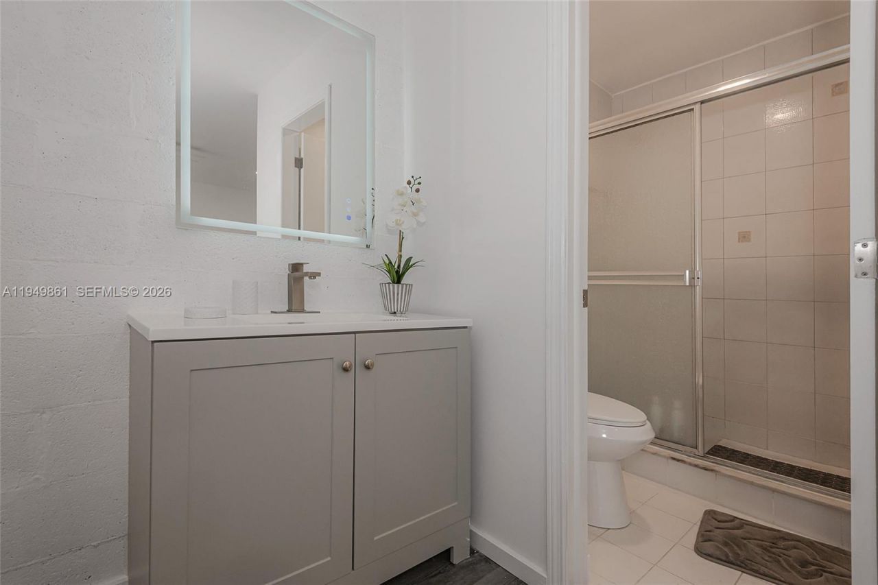 1501 NW 90th Way, Unit 1501, Pembroke Pines, FL 33024 Photo