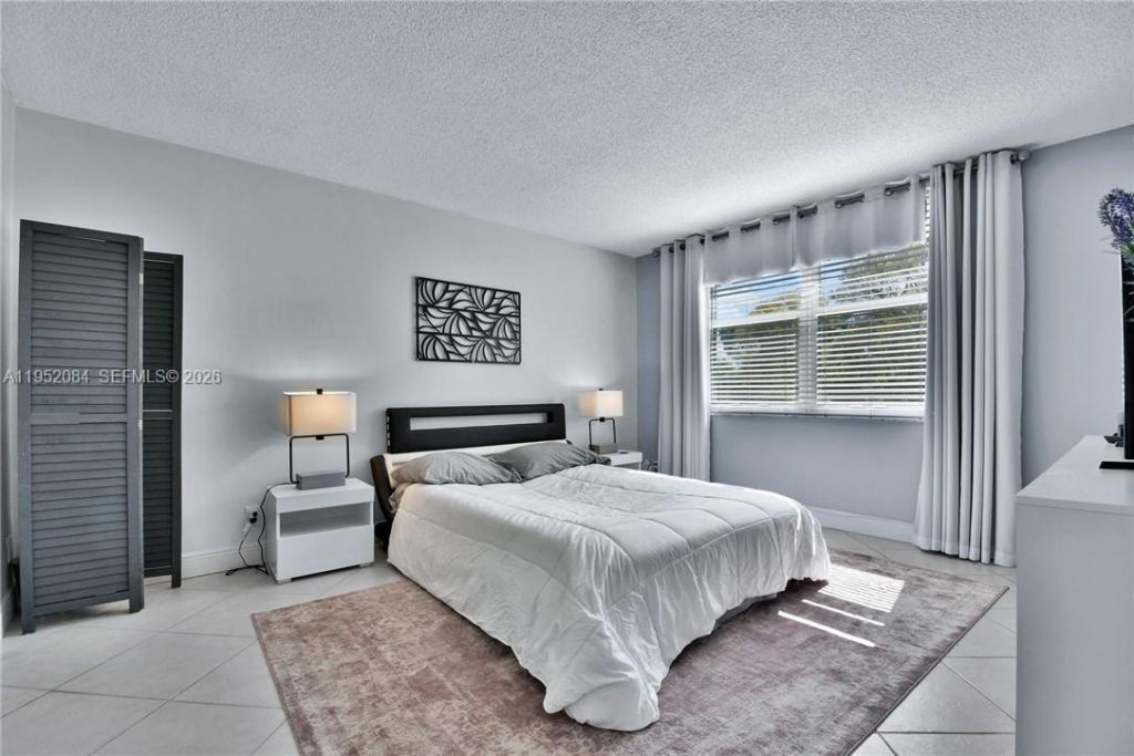 2999 NW 48th Ave , Unit 438, Lauderdale Lakes, FL 33313 Photo