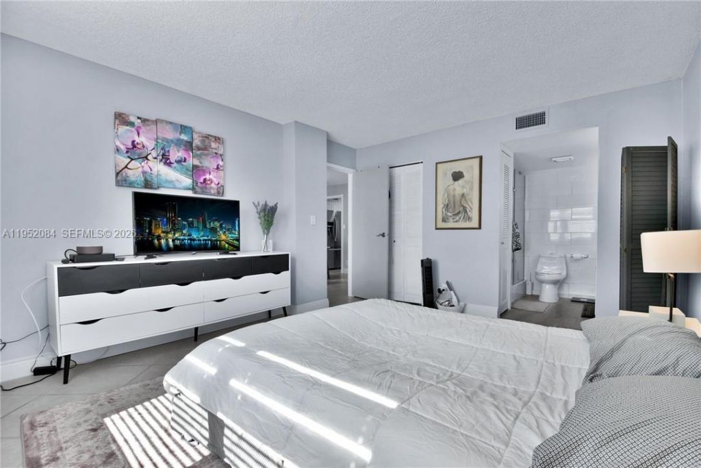 2999 NW 48th Ave , Unit 438, Lauderdale Lakes, FL 33313 Photo