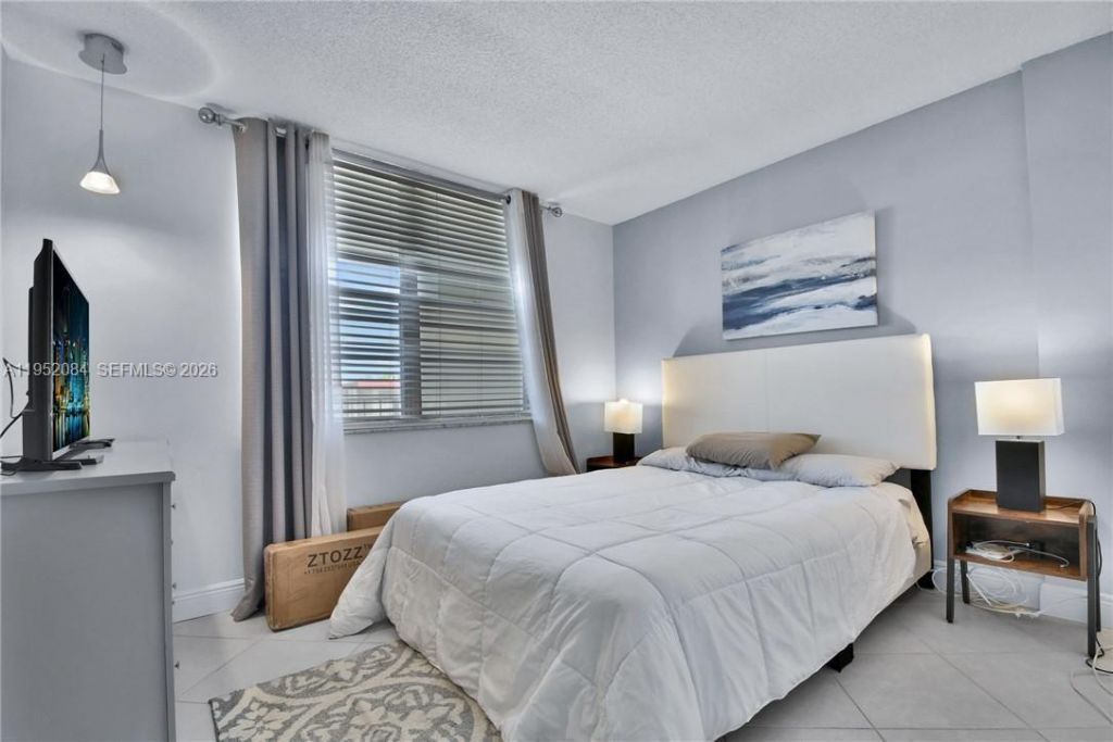 2999 NW 48th Ave , Unit 438, Lauderdale Lakes, FL 33313 Photo