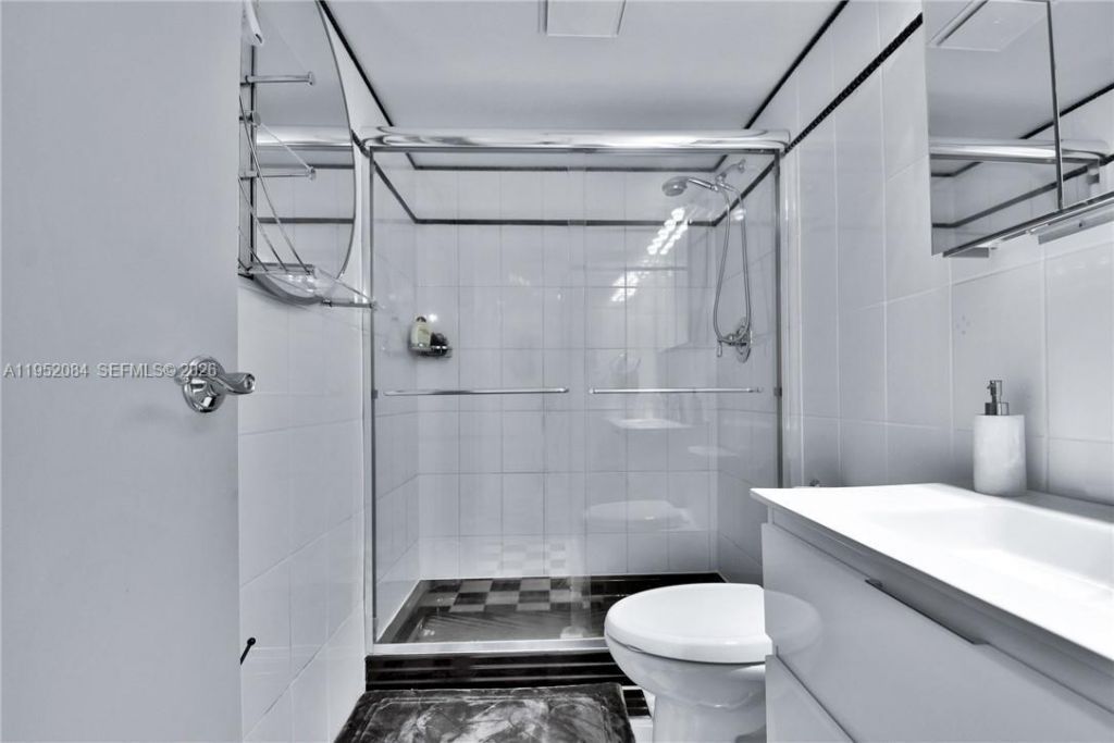 2999 NW 48th Ave , Unit 438, Lauderdale Lakes, FL 33313 Photo