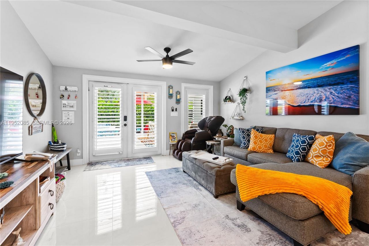 2600 NE 15th St, Fort Lauderdale, FL 33304 Photo