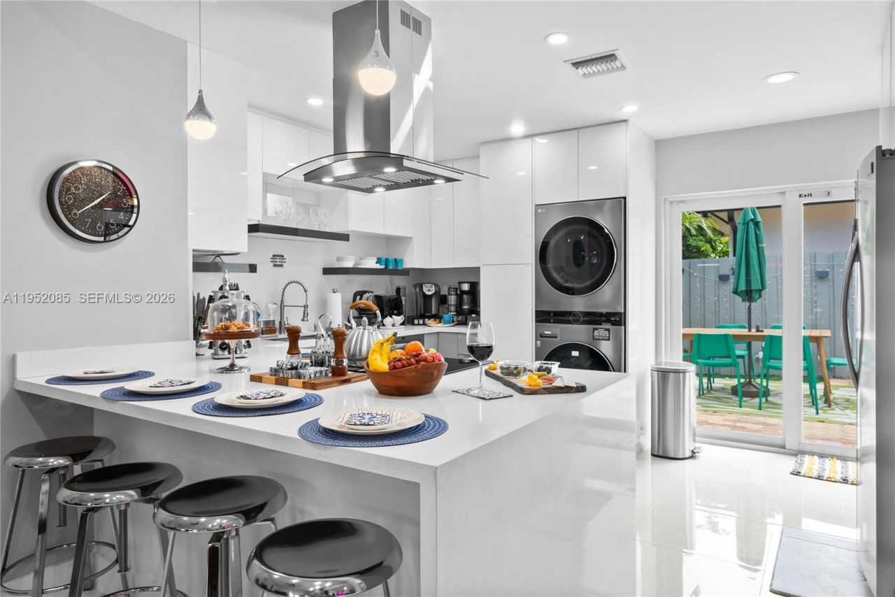 2600 NE 15th St, Fort Lauderdale, FL 33304 Photo