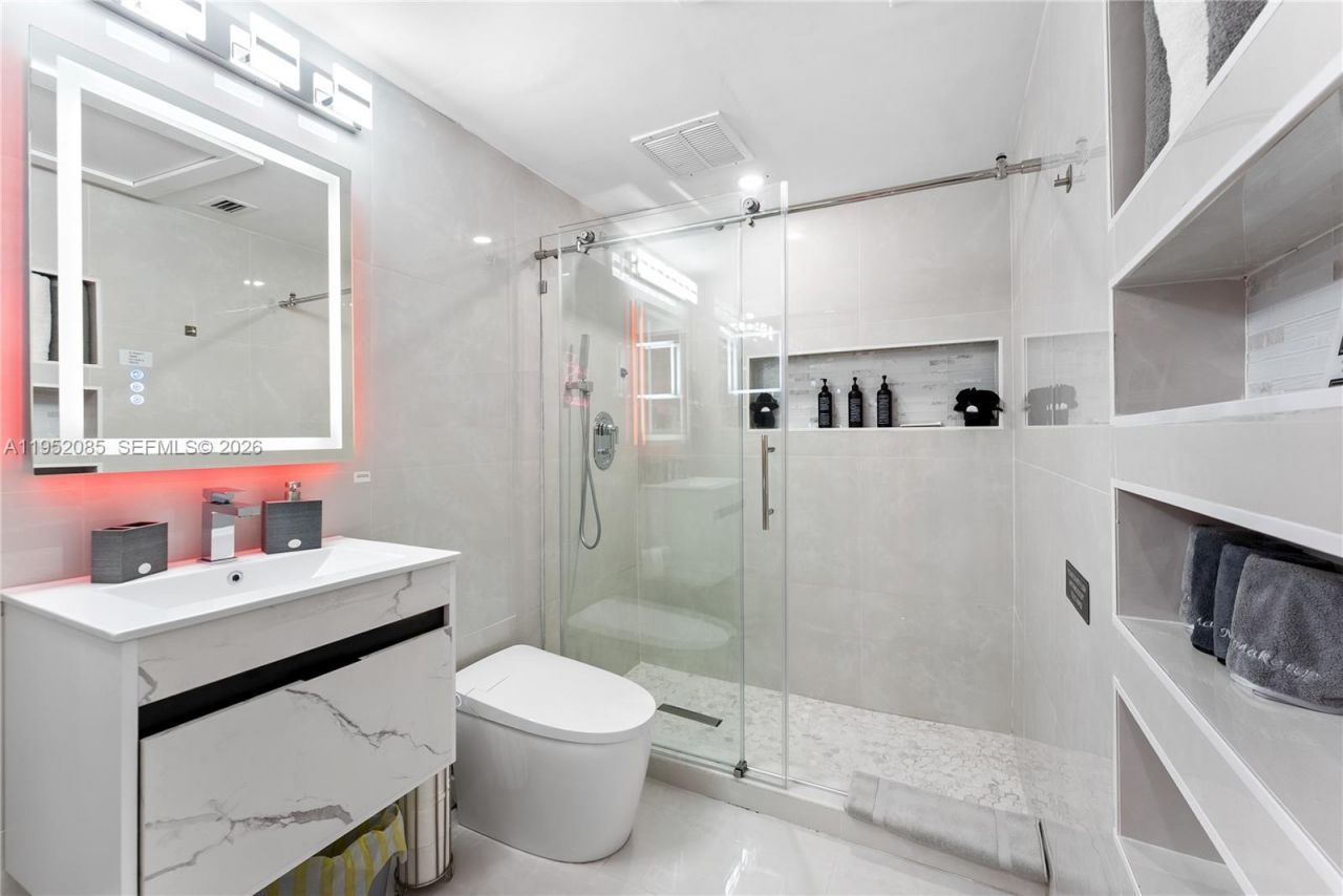 2600 NE 15th St, Fort Lauderdale, FL 33304 Photo