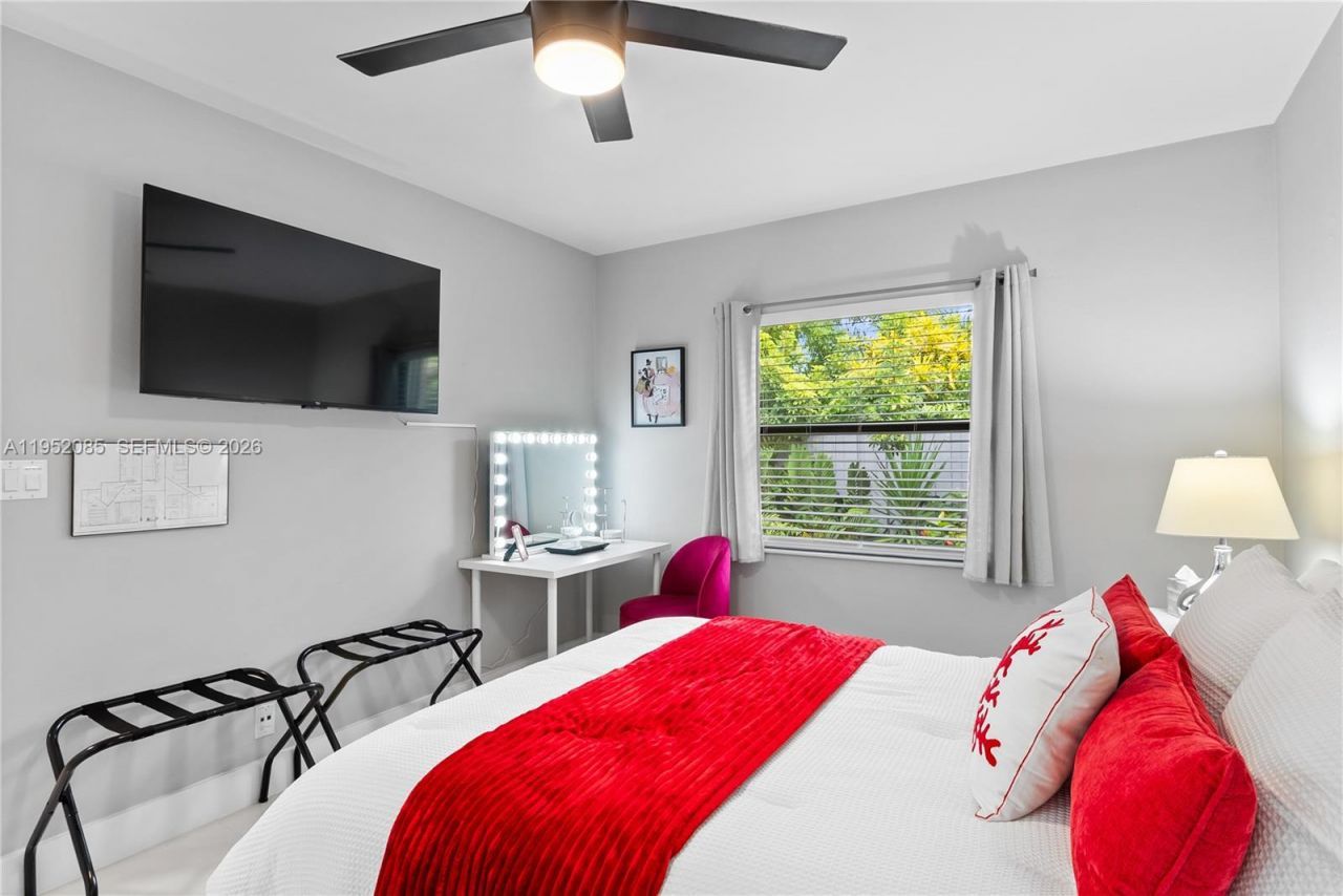 2600 NE 15th St, Fort Lauderdale, FL 33304 Photo