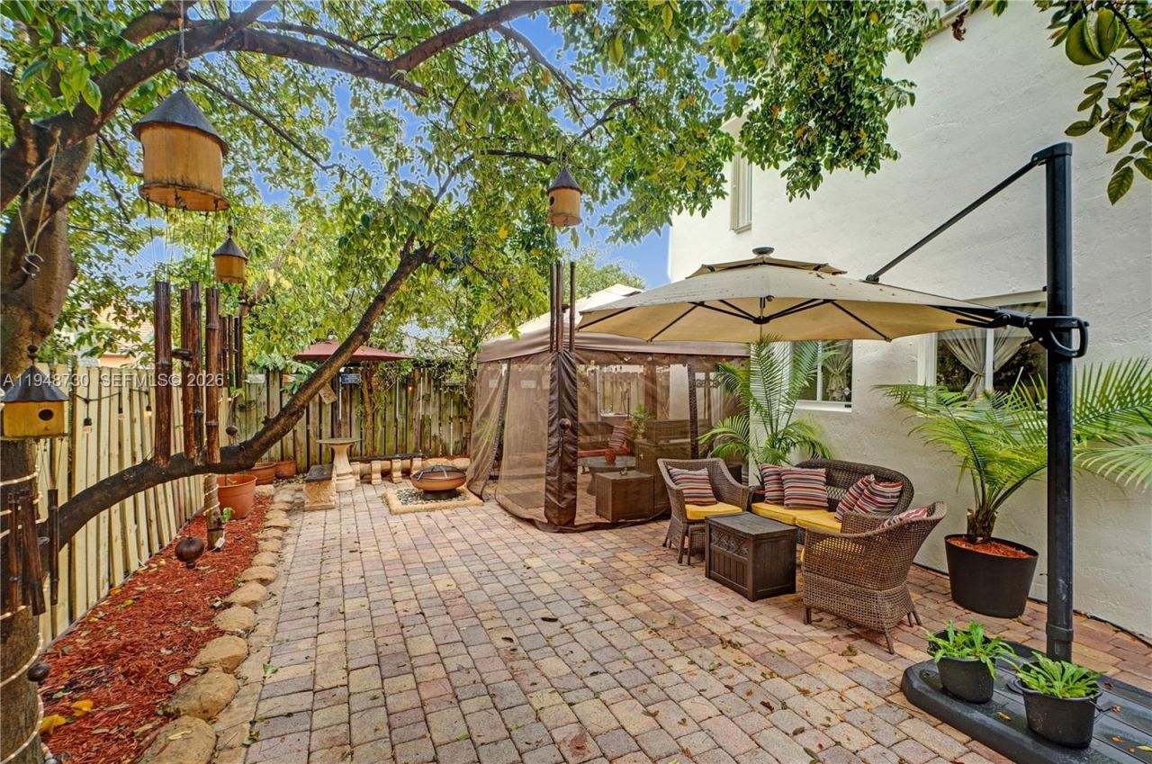 5502 SW 162nd Pl, Miami, FL 33185 Photo