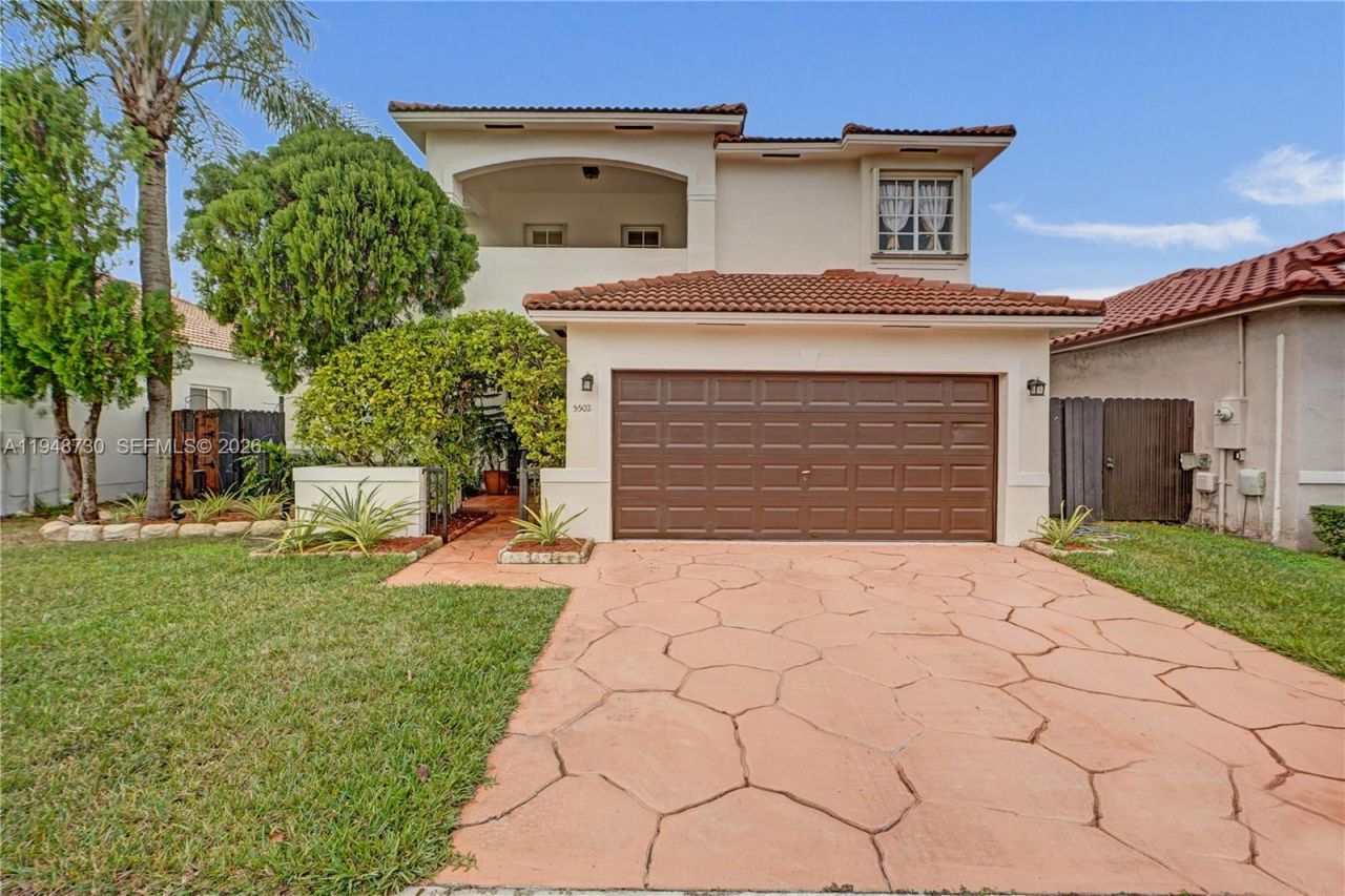 5502 SW 162nd Pl, Miami, FL 33185 Photo