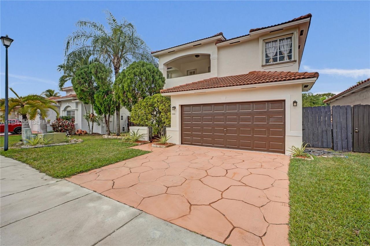 5502 SW 162nd Pl, Miami, FL 33185 Photo