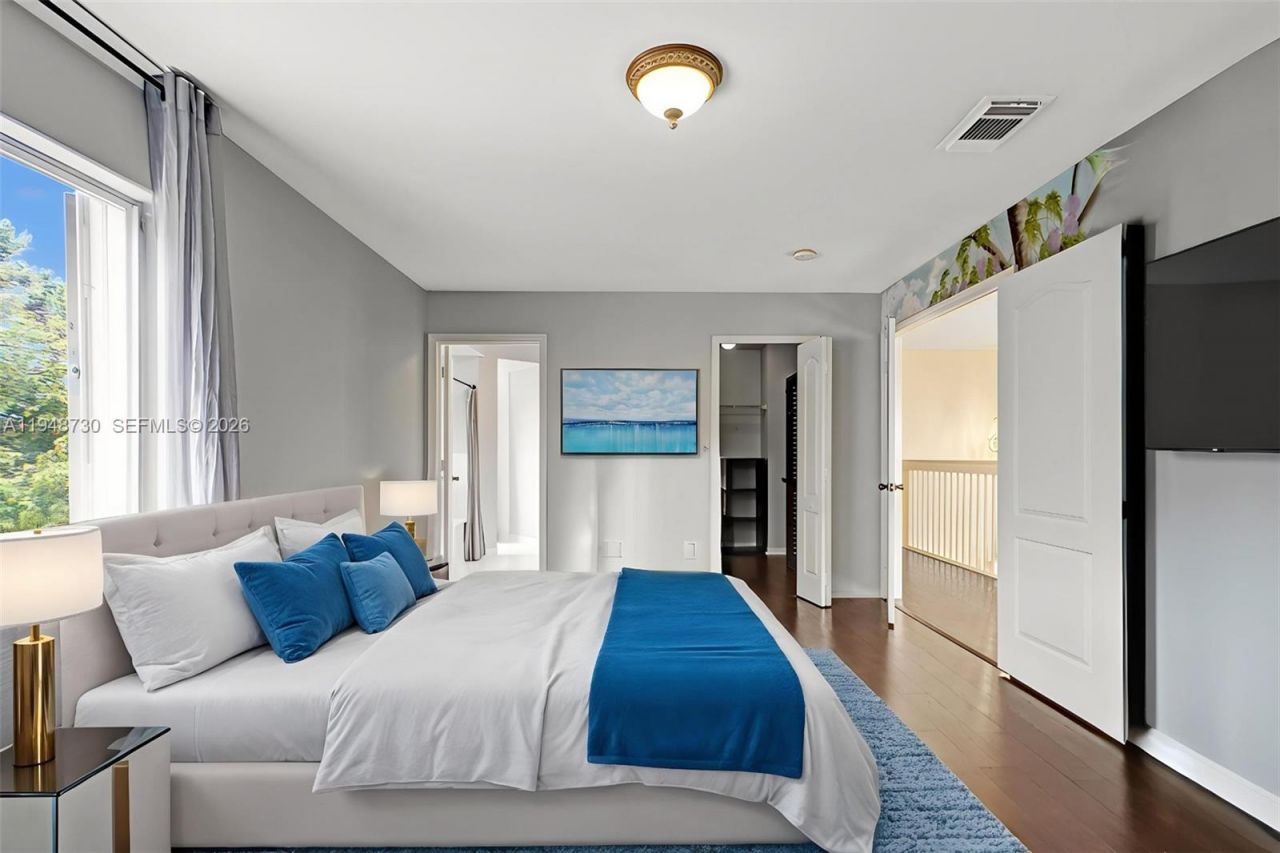 5502 SW 162nd Pl, Miami, FL 33185 Photo