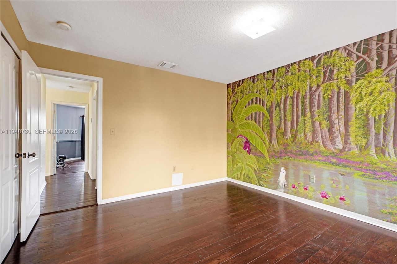 5502 SW 162nd Pl, Miami, FL 33185 Photo