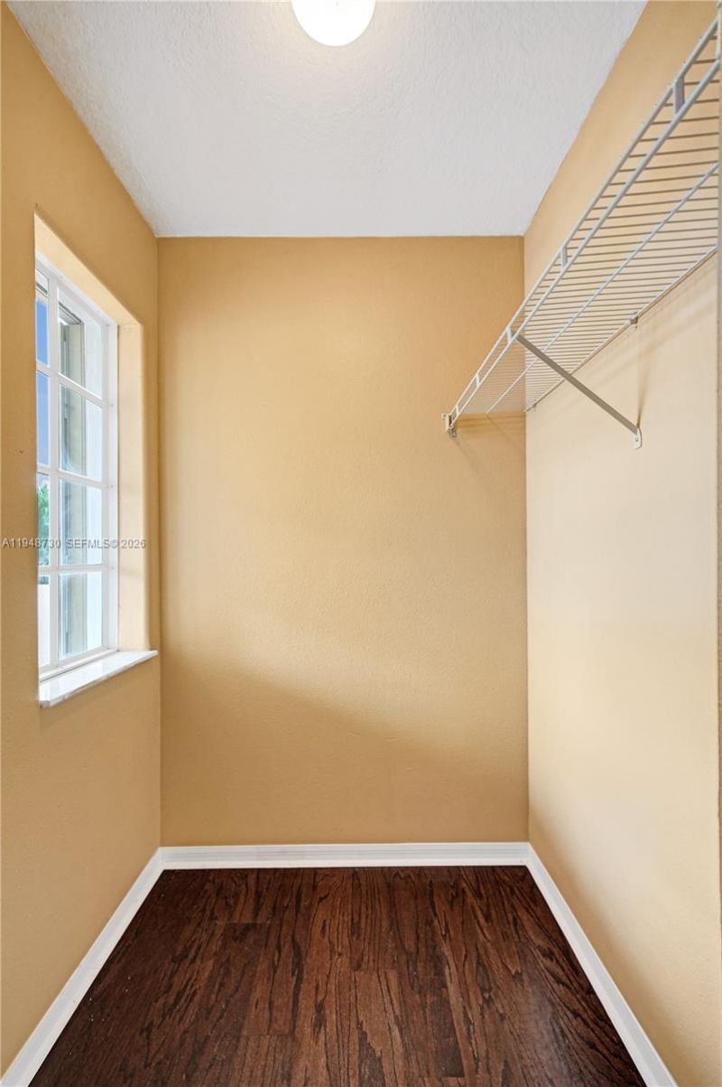 5502 SW 162nd Pl, Miami, FL 33185 Photo