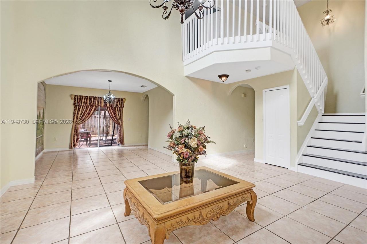 5502 SW 162nd Pl, Miami, FL 33185 Photo